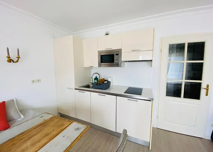 Domaine Flore Voilier * Juan-les-Pins